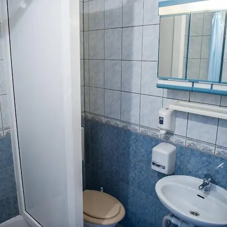 Studio In Rogoznica With Balcony, Air Conditioning, Wi-fi, Washing Machine Apartamento