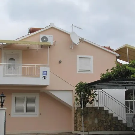 Studio In Rogoznica With Balcony, Air Conditioning, Wi-fi, Washing Machine * Rogoznica (Sibenik-Knin)